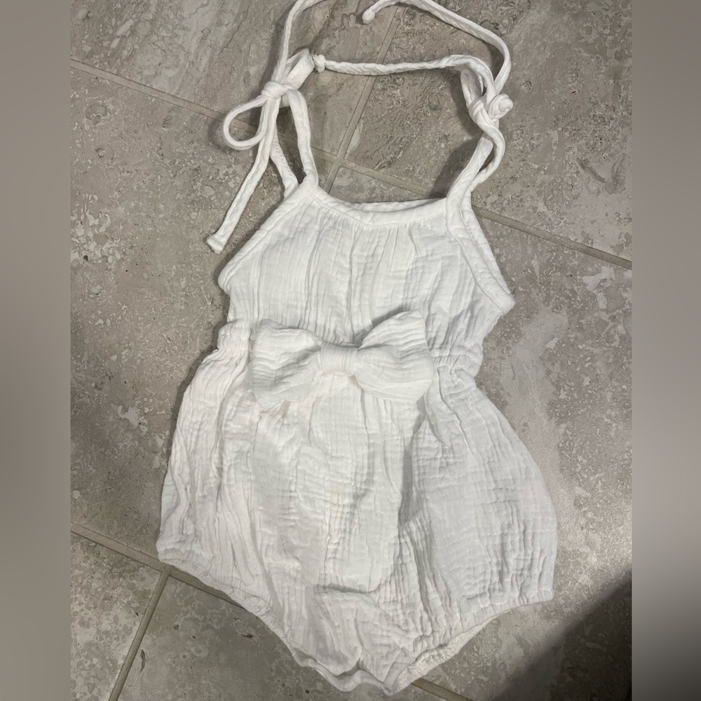 White Sleeveless Baby Romper with Bow